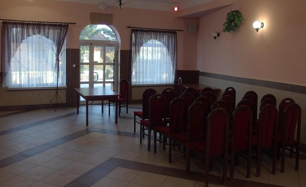 Hotelik Mazury Олецко Екстериор снимка