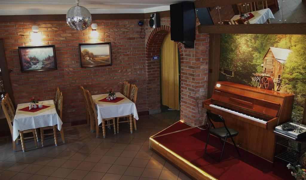 Hotelik Mazury Олецко Екстериор снимка