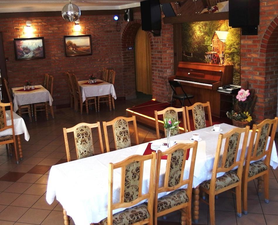 Hotelik Mazury Олецко Екстериор снимка